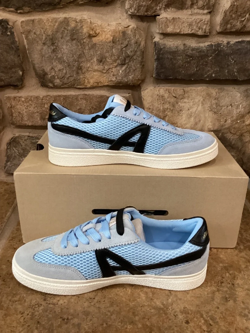 Aldo Club Trainer 450 Mens Sneaker Shoes 7.5 Light Blue Black Lace New In Box